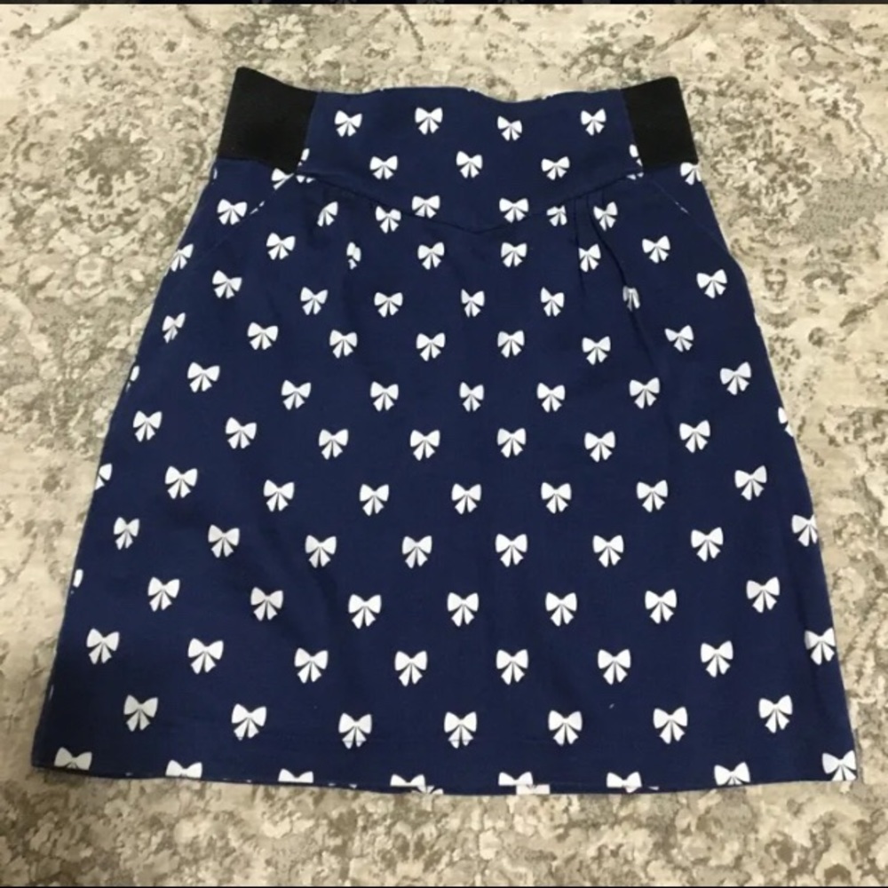 Divided by H&M skirt - Picture 1 of 5